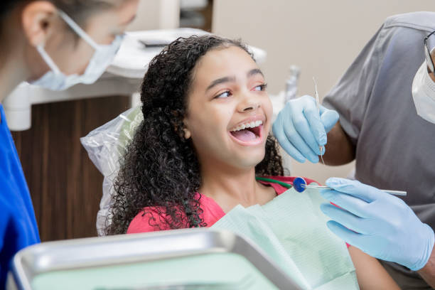Best Emergency Denture Repair in Canaan, CT